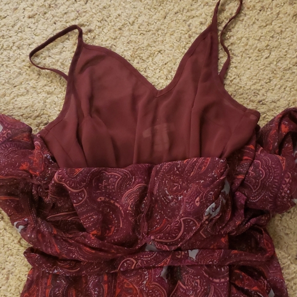 Dress - Picture 3 of 3